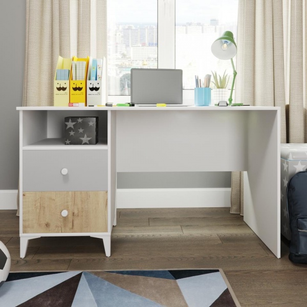 детский письменный стол