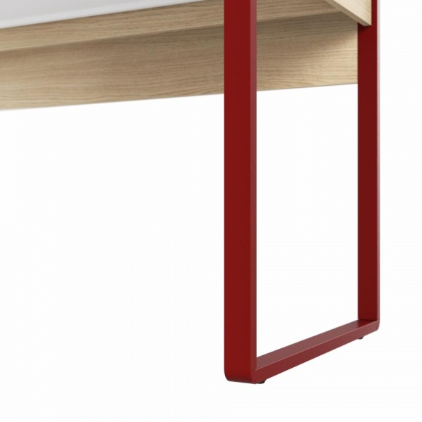 детский письменный стол