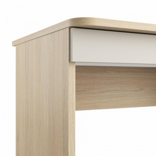 детский письменный стол