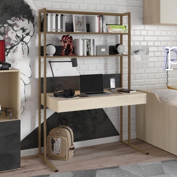 детский письменный стол