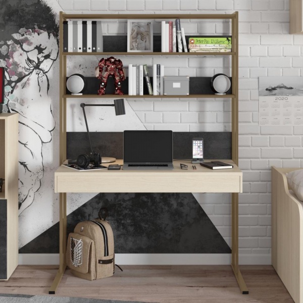 детский письменный стол