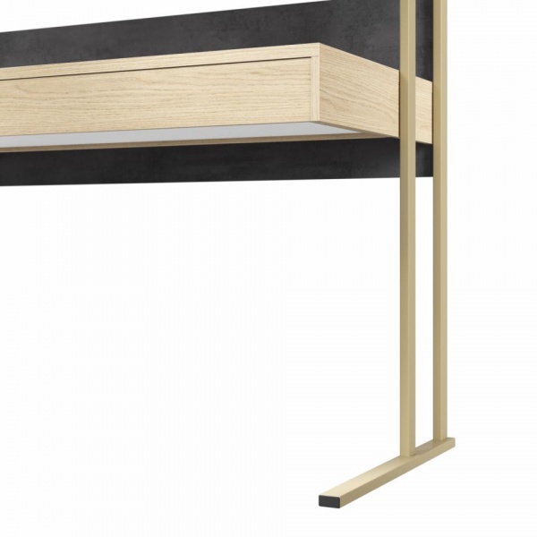 детский письменный стол