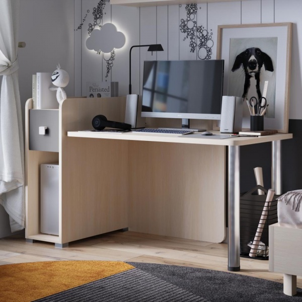 детский письменный стол