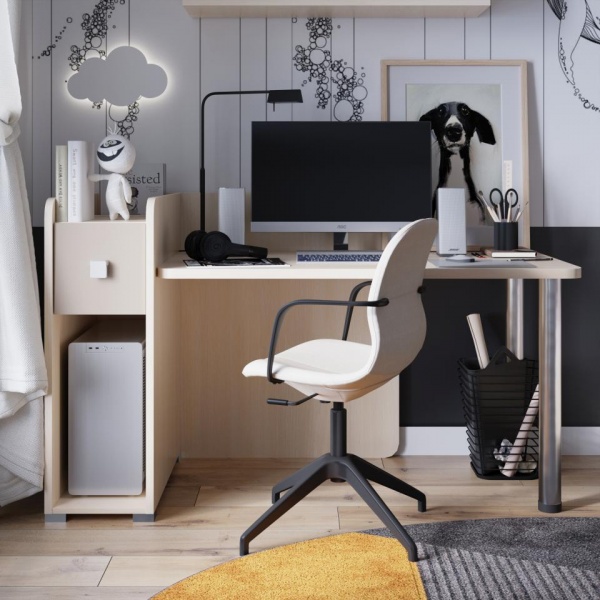 детский письменный стол