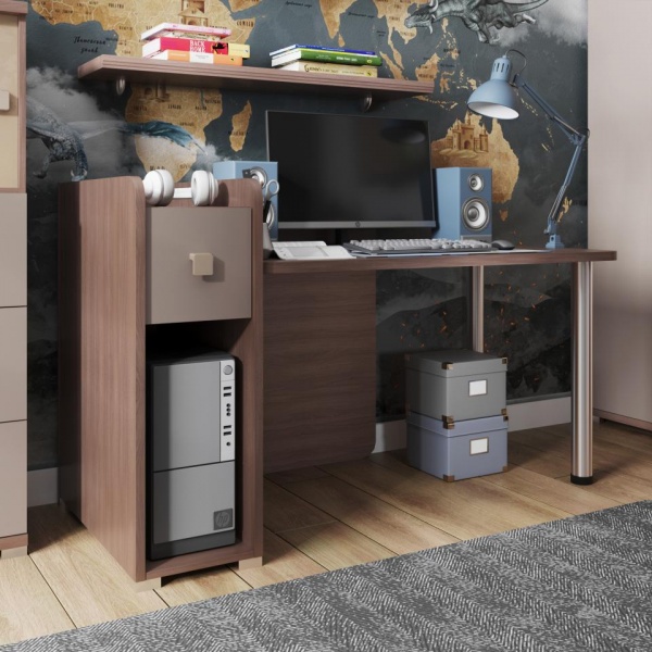 детский письменный стол