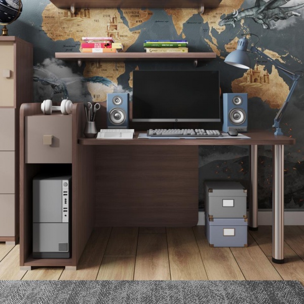 детский письменный стол