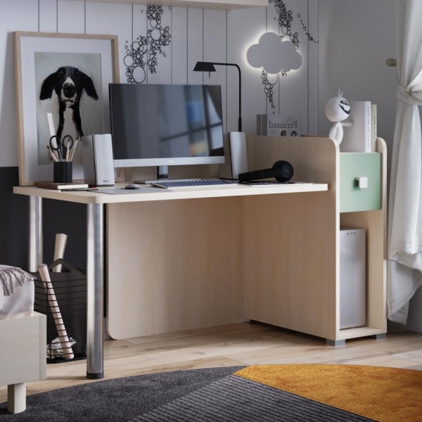 детский письменный стол