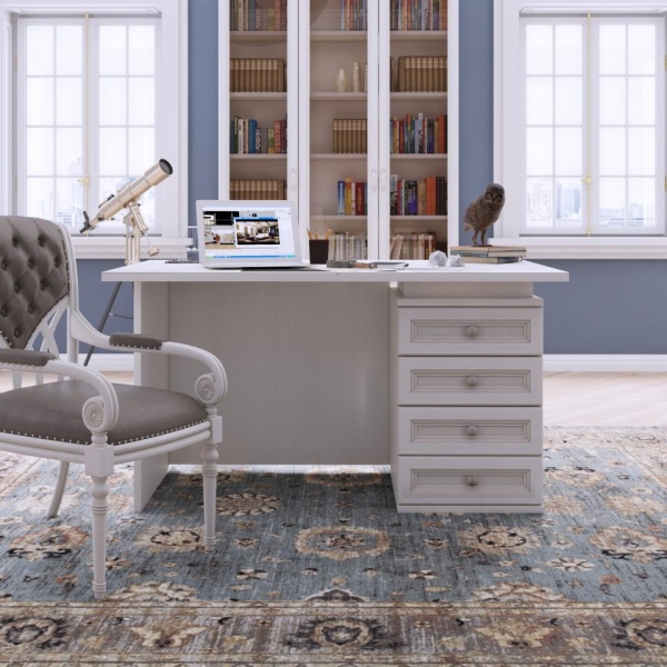 письменный стол в комнату