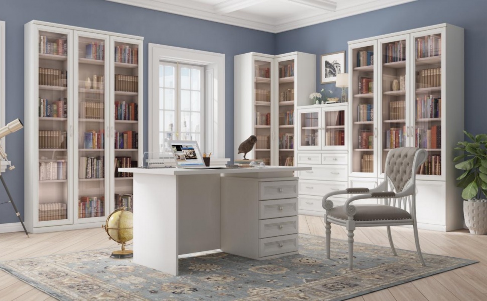 письменный стол в комнату