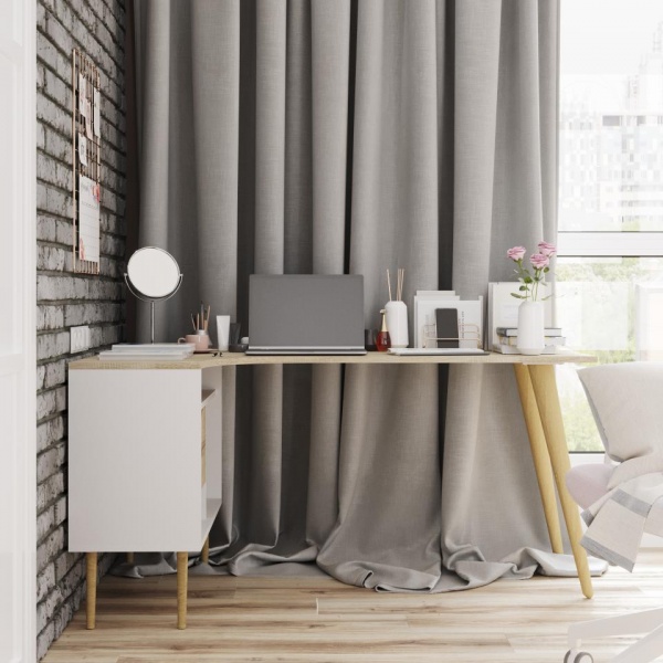 письменный стол в комнату