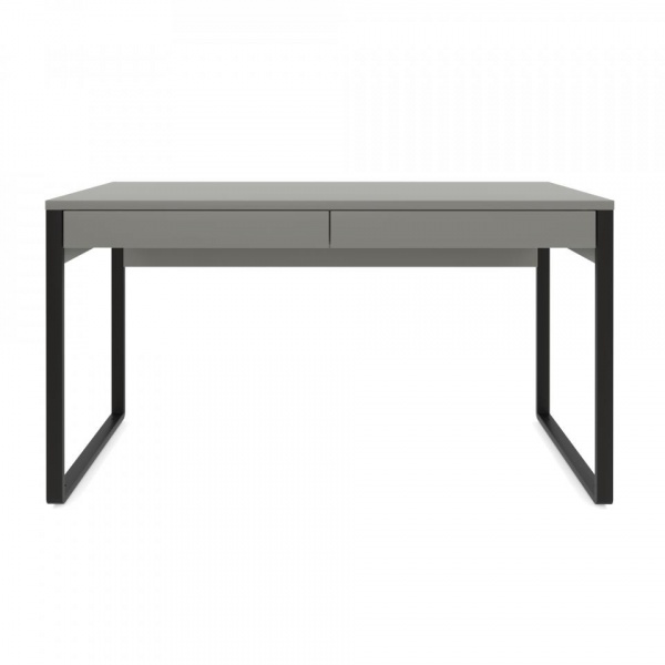 письменный стол в комнату