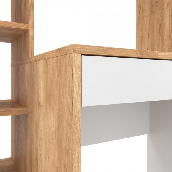 письменный стол в комнату