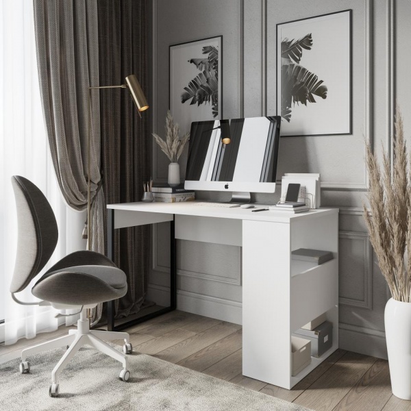 письменный стол в комнату