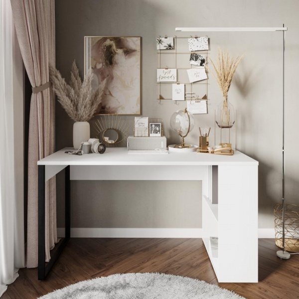 письменный стол в комнату