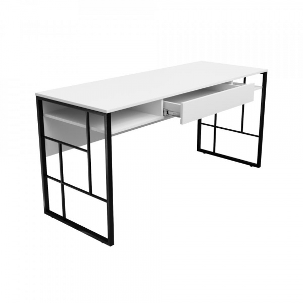 письменный стол в комнату