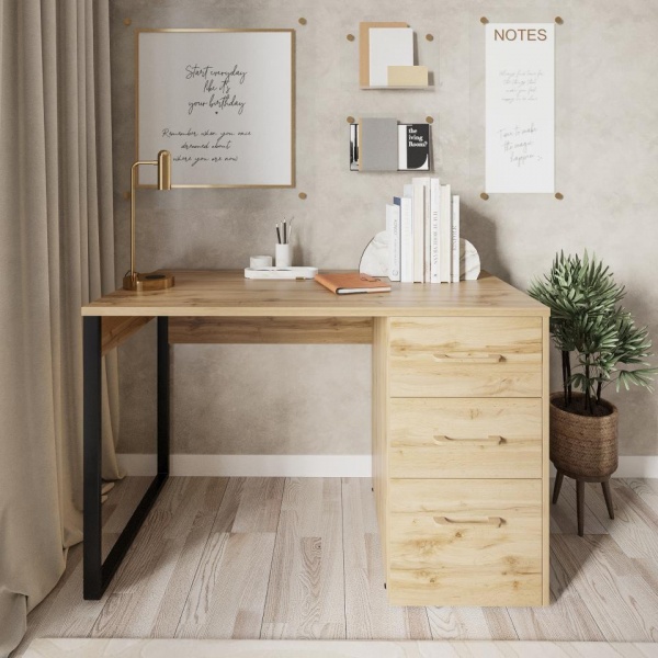 письменный стол в комнату