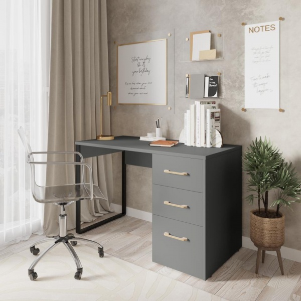 письменный стол в комнату