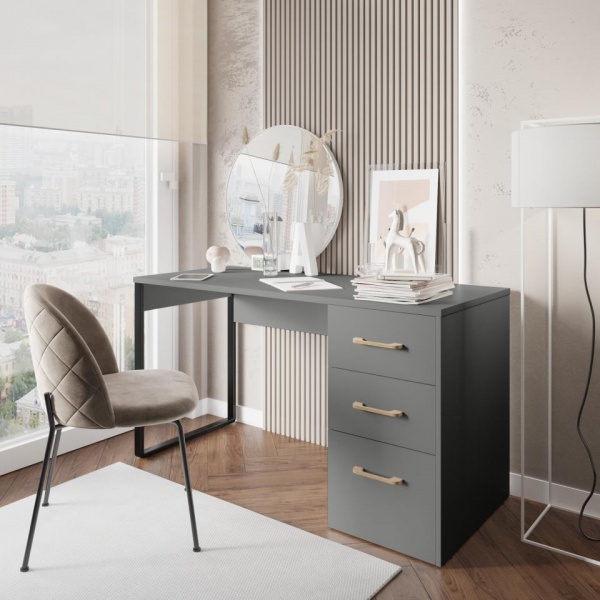 письменный стол в комнату