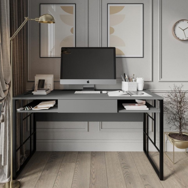 письменный стол в комнату