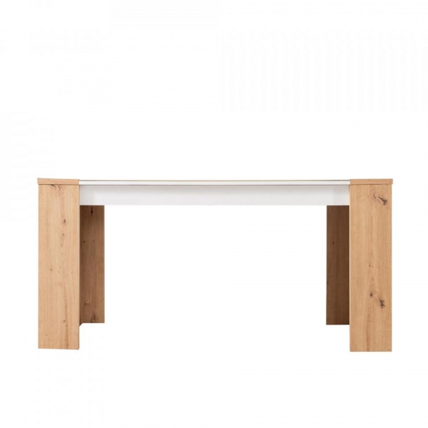 Обеденные столы