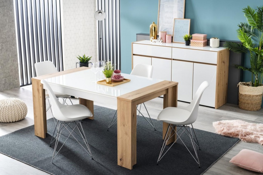 Обеденные столы