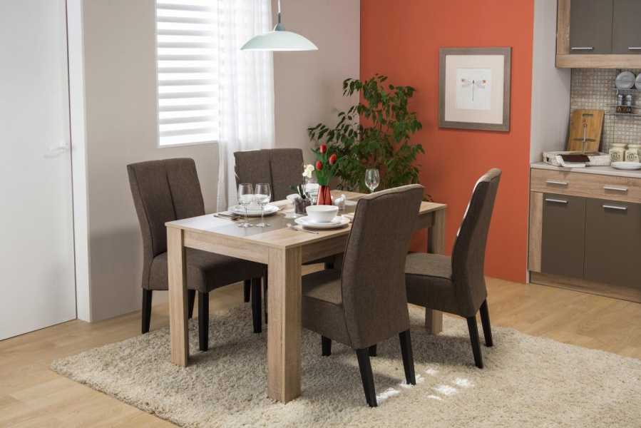 Обеденные столы