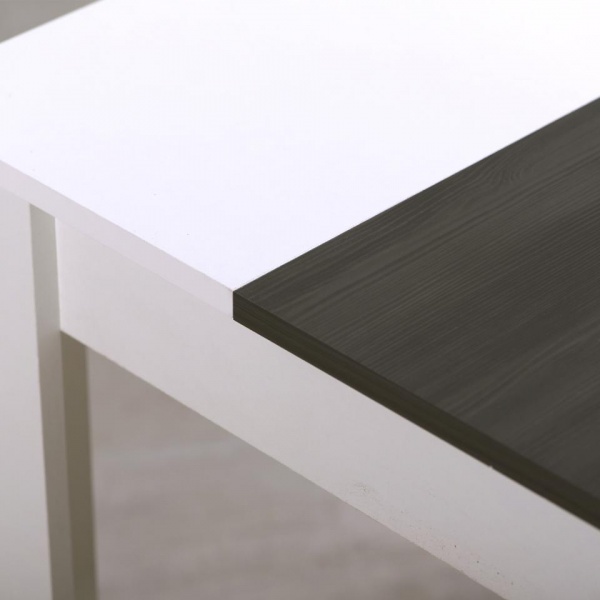 Обеденные столы