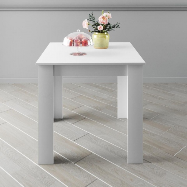 Обеденные столы