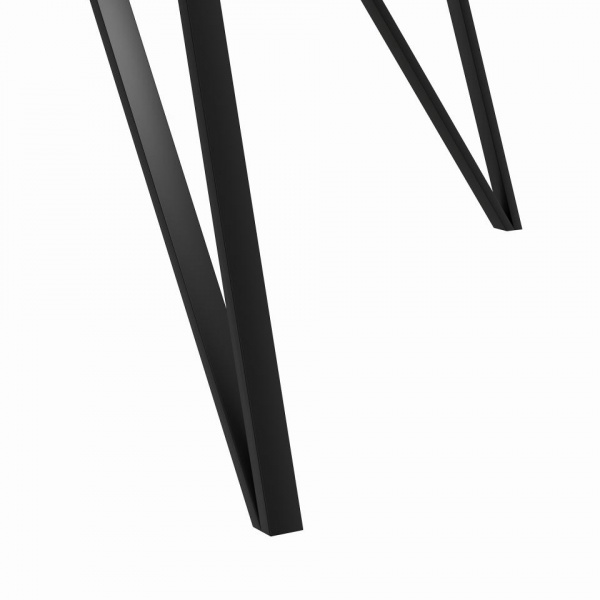 Обеденные столы