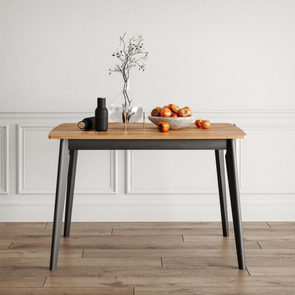 Обеденные столы