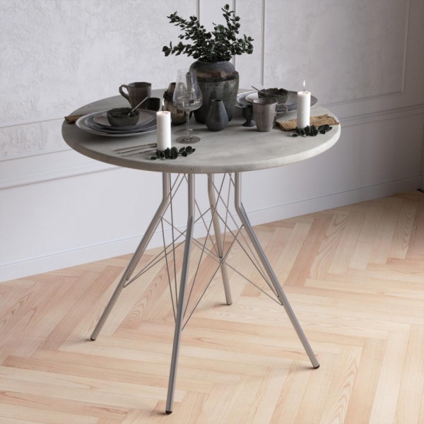 Обеденные столы