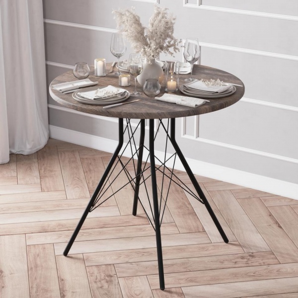 Обеденные столы