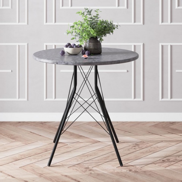 Обеденные столы