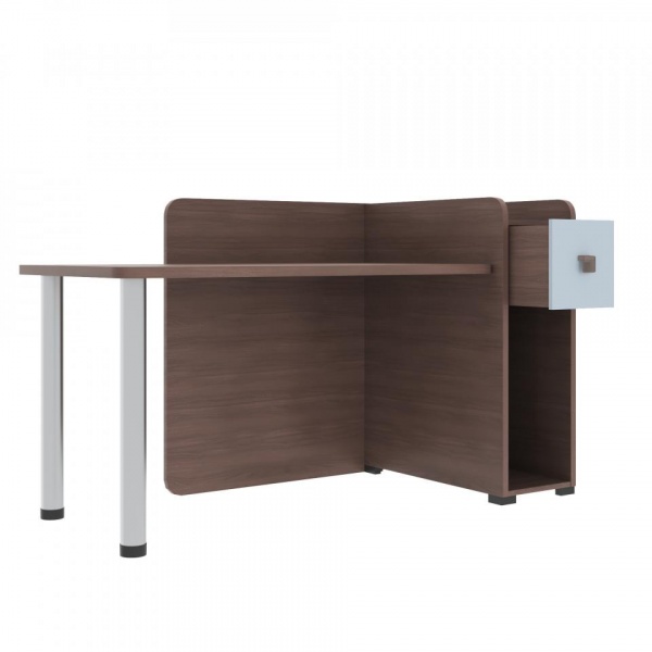 детский письменный стол