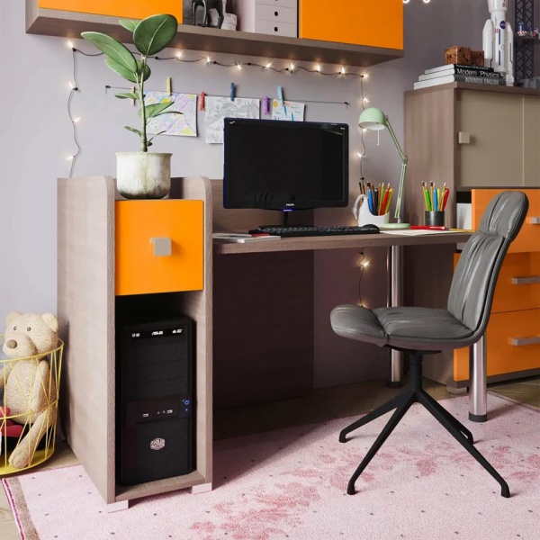 детский письменный стол