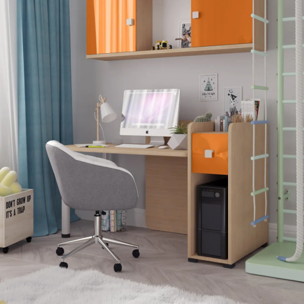 детский письменный стол