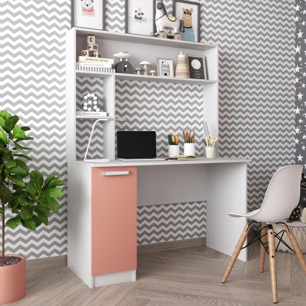 детский письменный стол