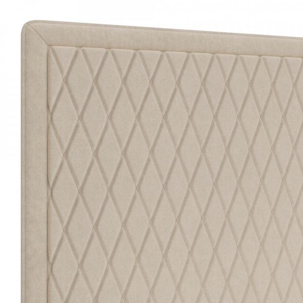 Двуспальные кровати