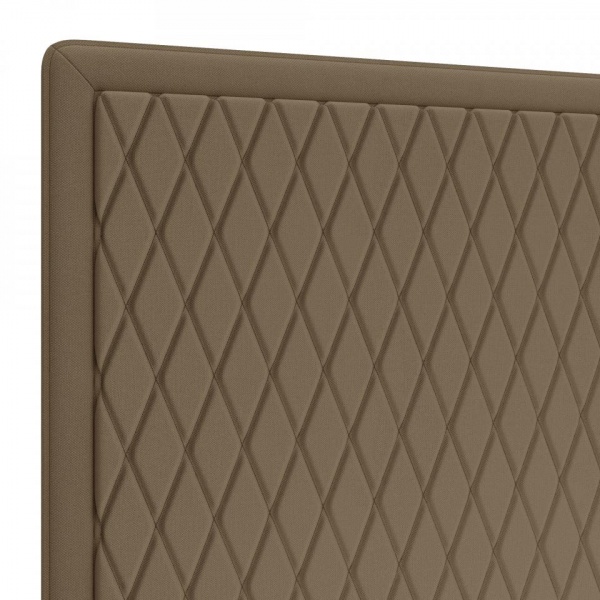 кровать в спальню