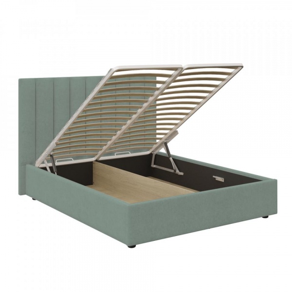 кровать в спальню