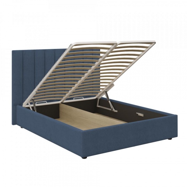 кровать в спальню