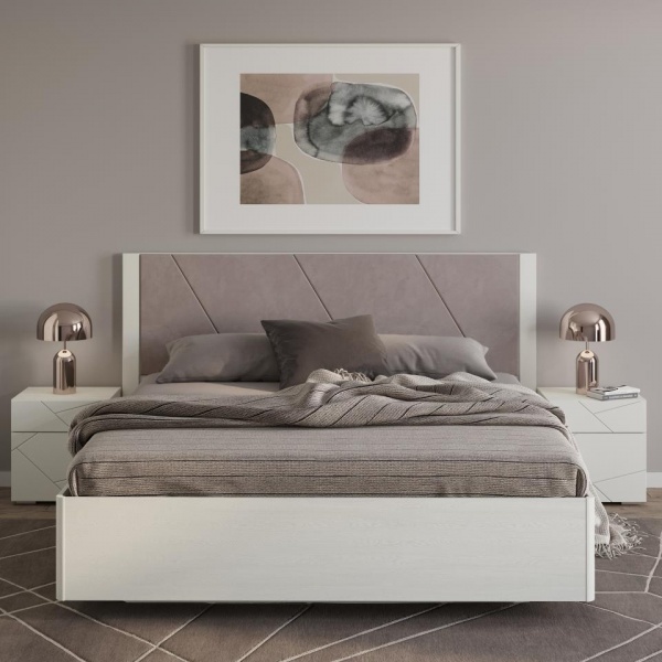 Двуспальные кровати