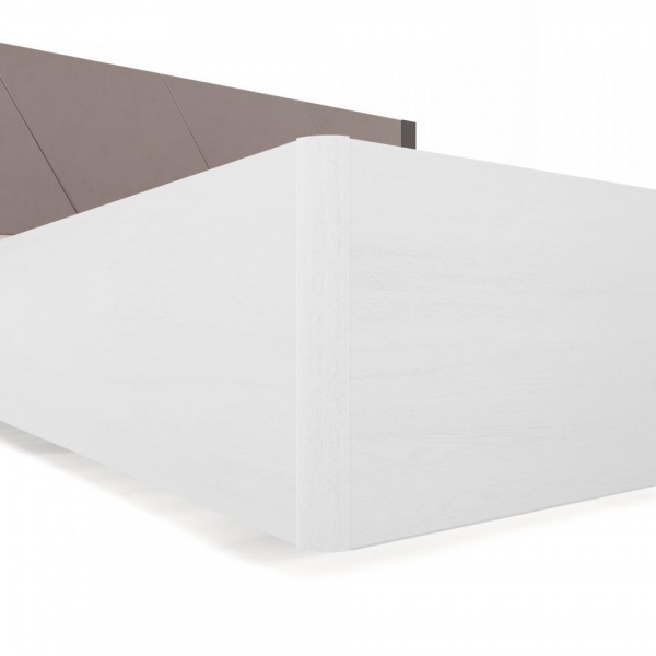 Двуспальные кровати