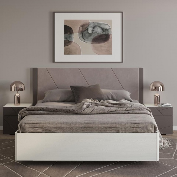 Двуспальные кровати