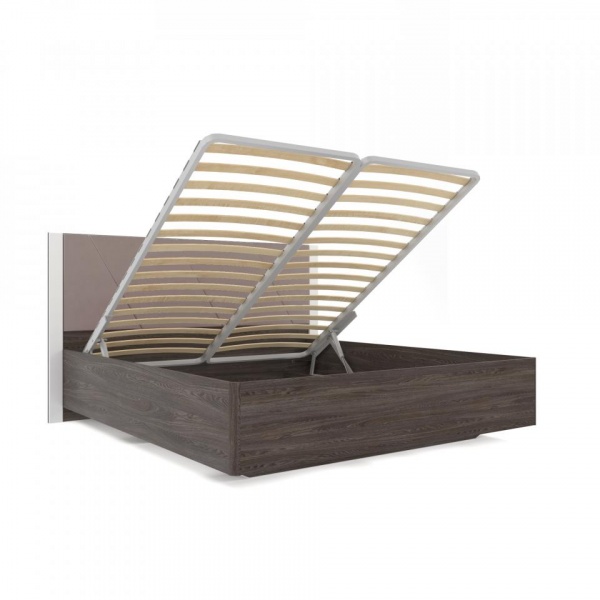 Двуспальные кровати