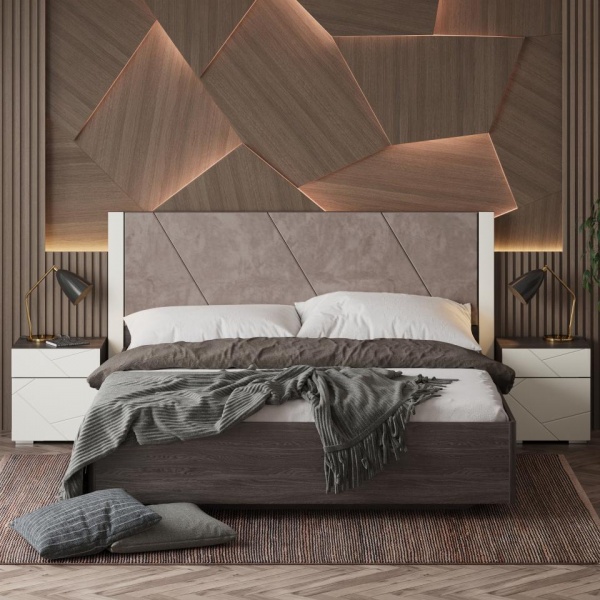 Двуспальные кровати