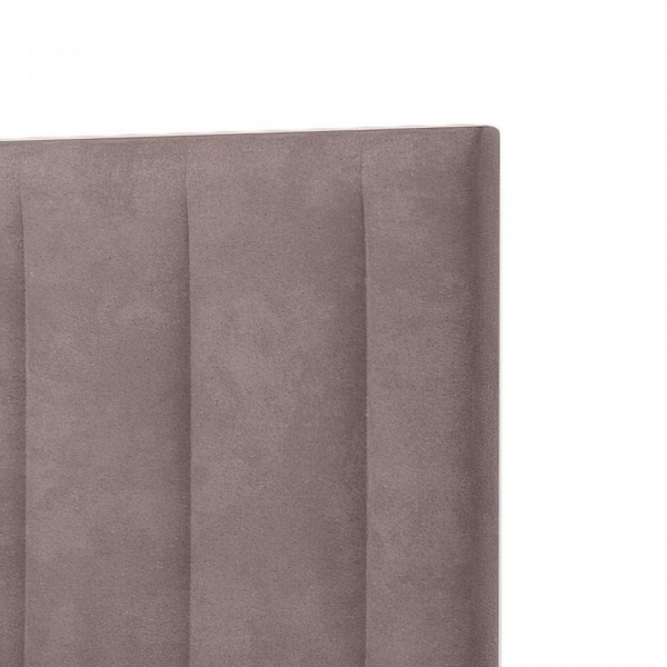 кровать в спальню