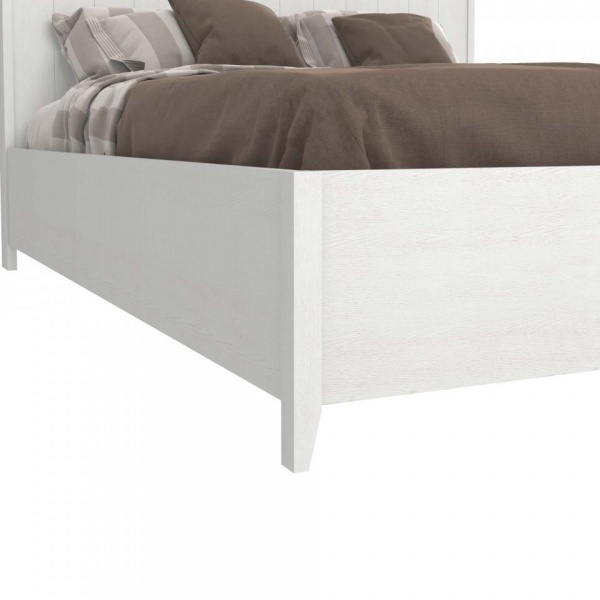 Двуспальные кровати