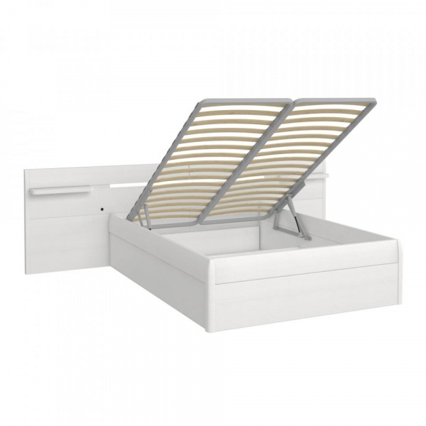 кровать в спальню