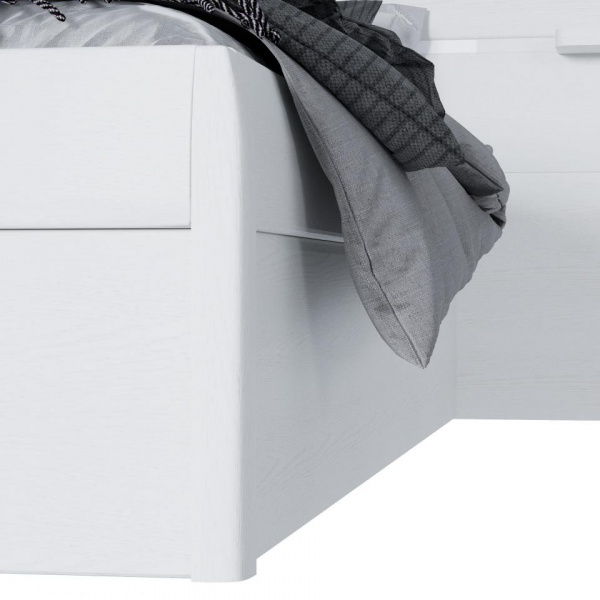 кровать в спальню